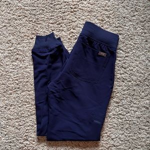 NWT Figs Navy jogger scrubs XXS petite